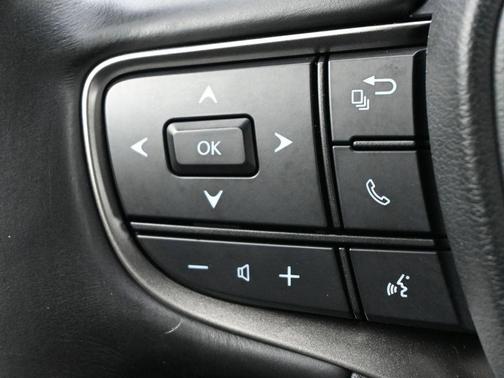 Iridium 2024 Lexus UX 250h Base