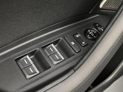 2025 Acura TLX Technology