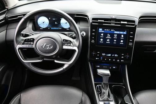 Shimmering Silver 2023 Hyundai TUCSON SEL