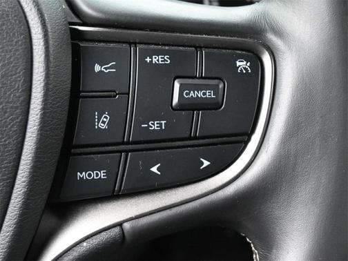 2021 Lexus UX 250h Base