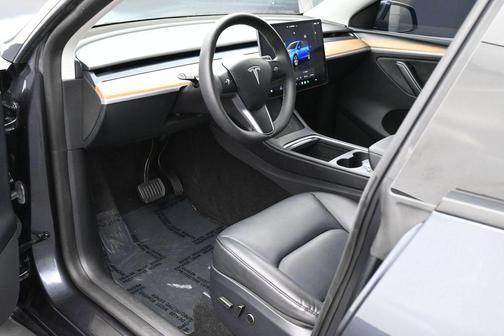 Solid Black 2024 Tesla Model Y Long Range Dual Motor All-Wheel Drive