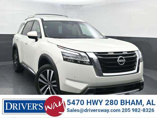 Pearl White 2024 Nissan Pathfinder Platinum FWD