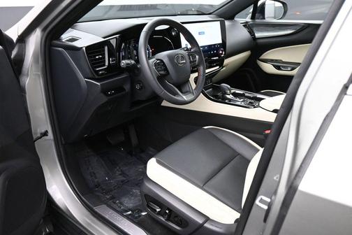 Atomic Silver 2024 Lexus NX 350 Premium