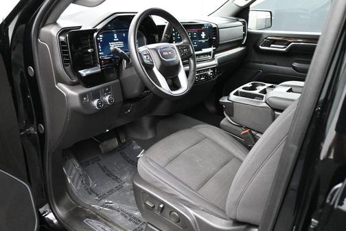 Onyx Black 2024 GMC Sierra 1500 Elevation