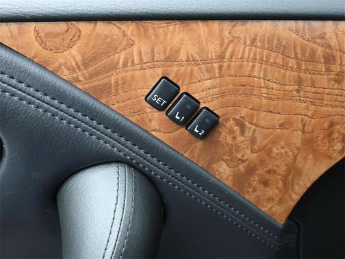 2024 Nissan Armada SL 2WD