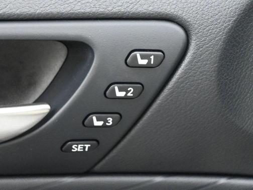 Eminent White Pearl 2022 Lexus IS 350 Base