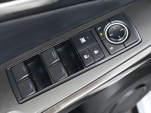 Eminent White Pearl 2022 Lexus IS 350 Base