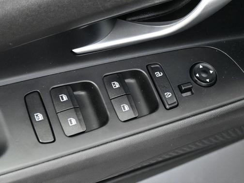 Fluid Metal 2023 Hyundai ELANTRA HEV Blue