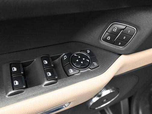 Agate Black Metallic 2024 Ford Expedition Limited