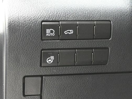 Eminent White Pearl 2017 Lexus RX 350 Base