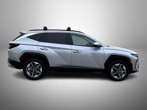 Shimmering Silver 2026 Hyundai TUCSON Hybrid SEL