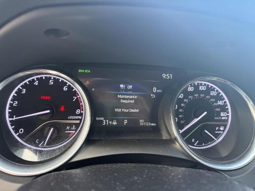 2020 Toyota Camry SE Nightshade