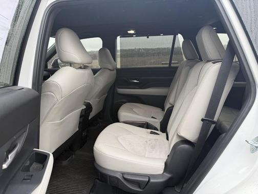 2024 Toyota Grand Highlander Hybrid MAX Limited