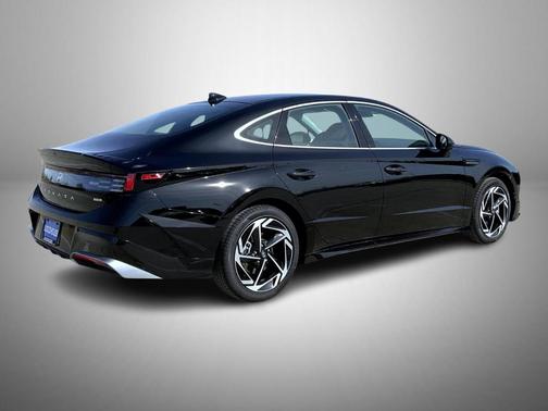 Black 2026 Hyundai SONATA SEL Sport