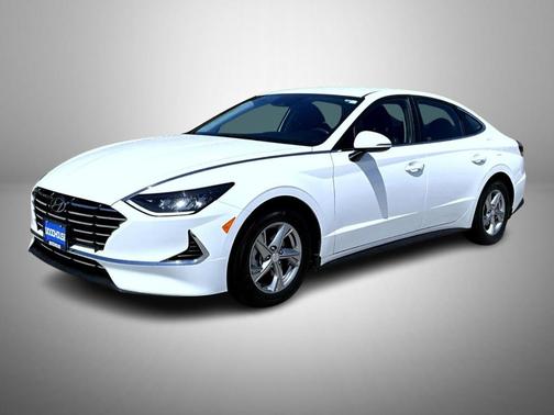 2022 Hyundai SONATA SE