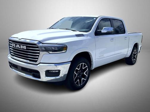 Bright White Clearcoat 2026 RAM 1500 Laramie