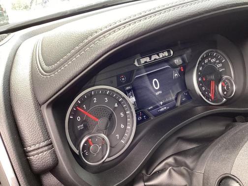 Bright White Clearcoat 2026 RAM 1500 Laramie