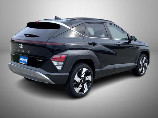 Abyss Black Pearl 2026 Hyundai KONA Limited