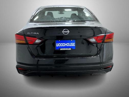 2023 Nissan Altima 2.5 S