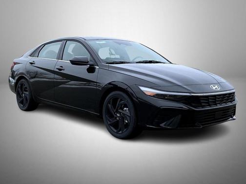 2026 Hyundai ELANTRA SEL