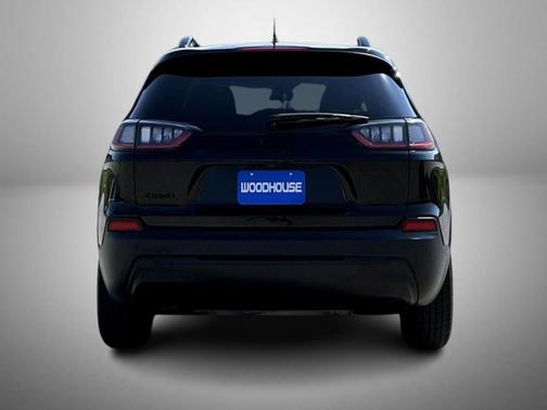 2023 Jeep Cherokee Altitude Lux