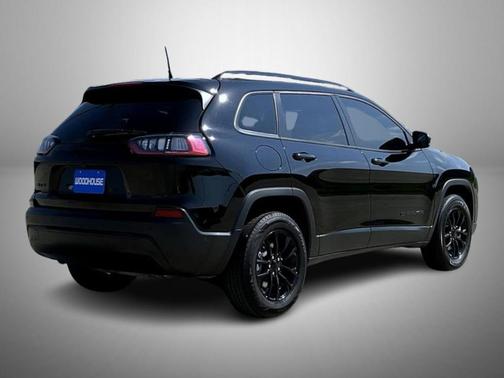 2023 Jeep Cherokee Altitude Lux