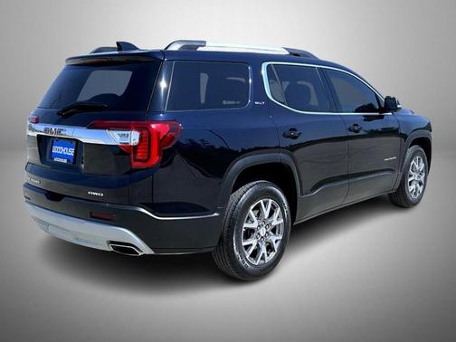 2021 GMC Acadia SLT