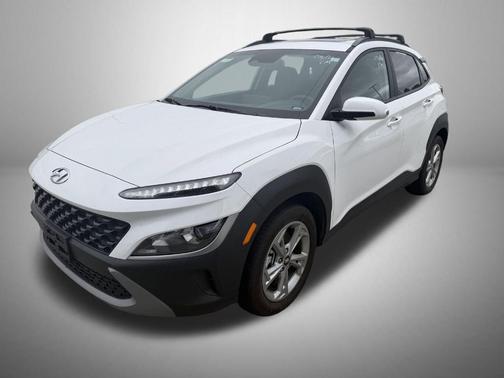 Lunar White 2023 Hyundai KONA SEL