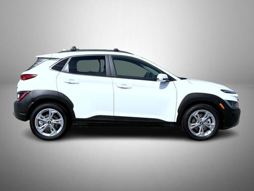 Lunar White 2023 Hyundai KONA SEL