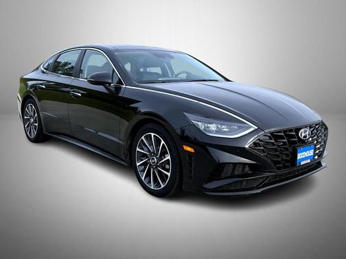 2022 Hyundai SONATA Limited