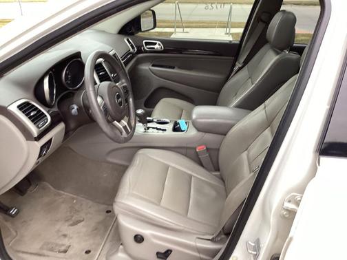 2012 Jeep Grand Cherokee Laredo