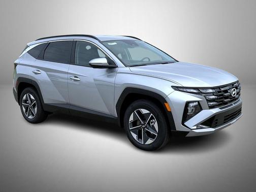 Shimmering Silver 2026 Hyundai TUCSON Hybrid SEL Convenience