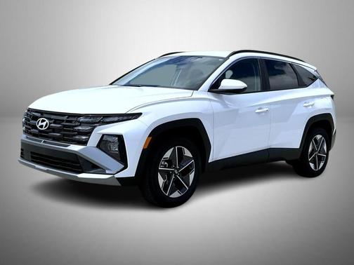 White Pearl 2026 Hyundai TUCSON SEL