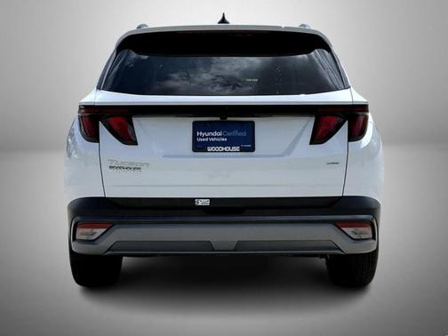 White Pearl 2026 Hyundai TUCSON SEL