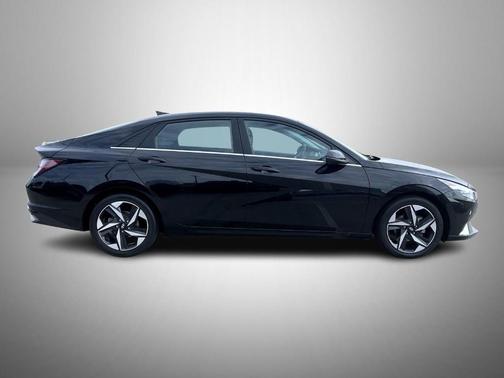Phantom Black 2021 Hyundai ELANTRA HEV Limited