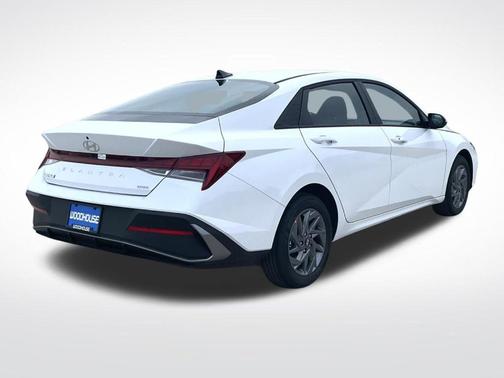 2025 Hyundai ELANTRA HEV Blue
