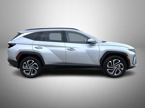 Shimmering Silver 2026 Hyundai TUCSON Hybrid Limited