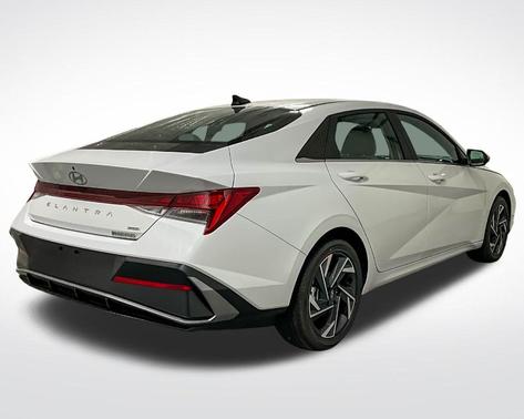 2025 Hyundai ELANTRA HEV Limited