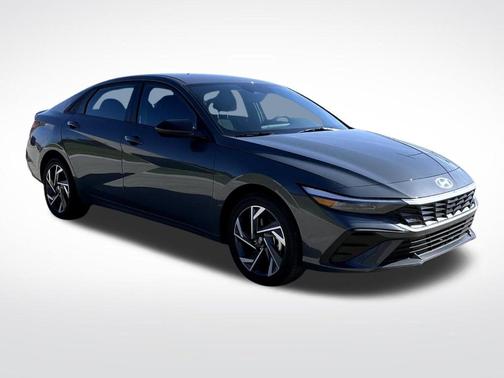 2025 Hyundai ELANTRA HEV SEL Sport