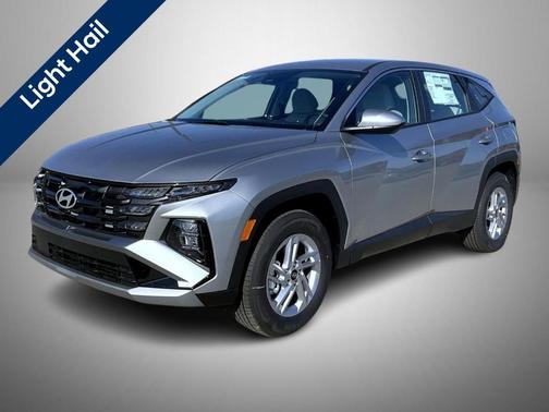 Shimmering Silver 2026 Hyundai TUCSON SE