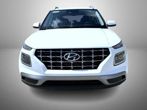 Lunar White 2026 Hyundai VENUE SEL