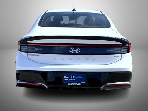 2025 Hyundai SONATA Hybrid SEL