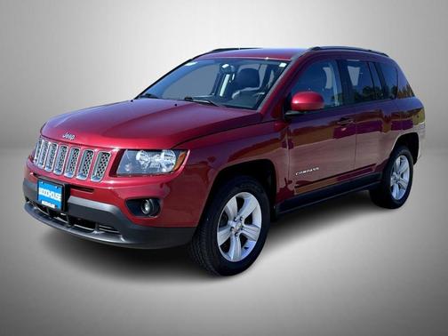 Deep Cherry Red Crystal Pearlcoat 2017 Jeep Compass Latitude