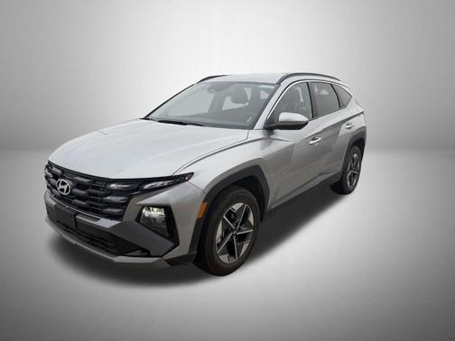Shimmering Silver 2025 Hyundai TUCSON SEL