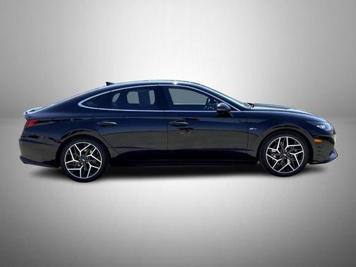 2022 Hyundai SONATA N Line