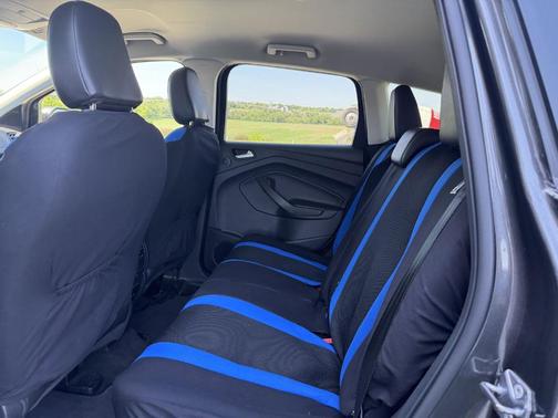 Magnetic 2018 Ford Escape Titanium