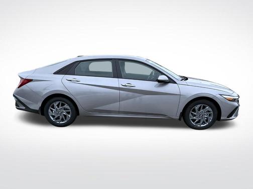 2025 Hyundai ELANTRA HEV Blue