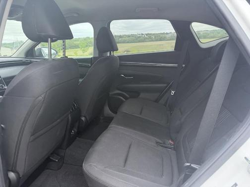 Serenity White Pearl 2023 Hyundai TUCSON SEL