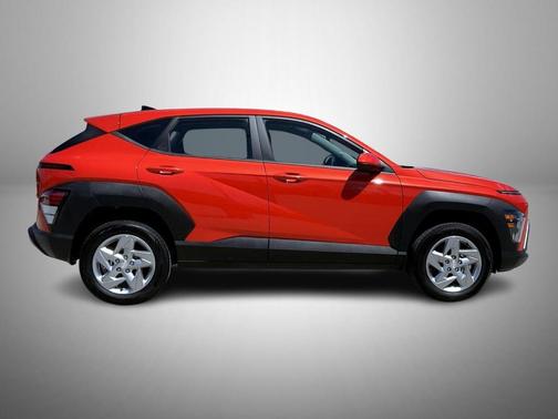 Orange Pearl 2026 Hyundai KONA SE
