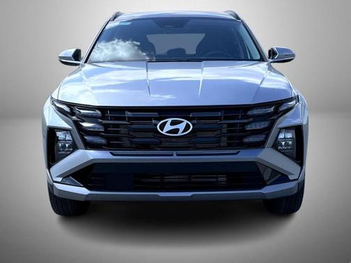 Shimmering Silver 2026 Hyundai TUCSON SEL Premium